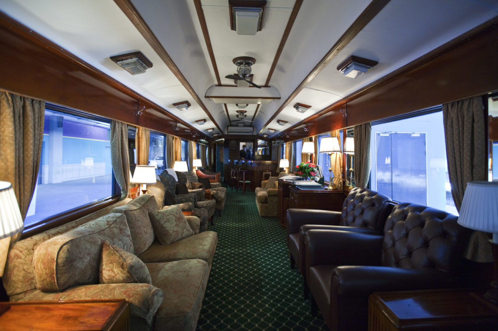 Read more about the article Luxury Trains around the World