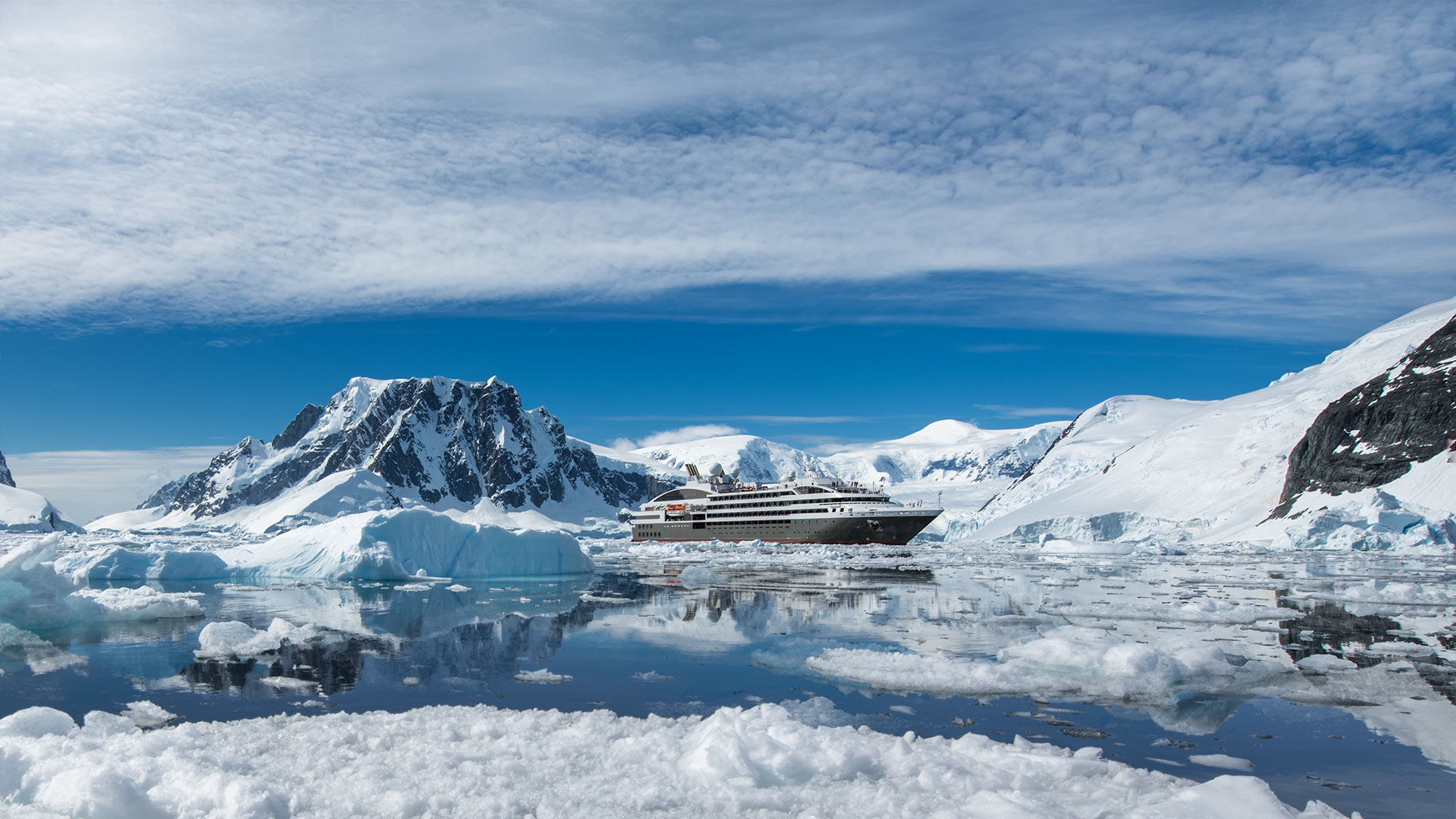 Read more about the article Antarctica – The White Continent