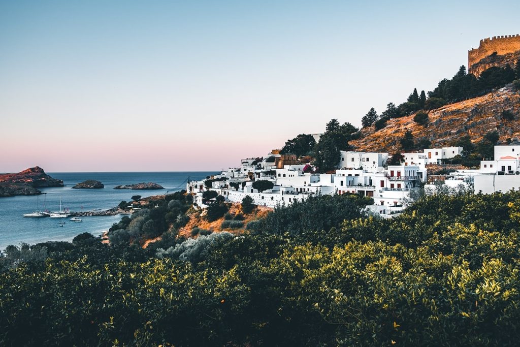 Luxury Travel Trends 2020 - greece-2